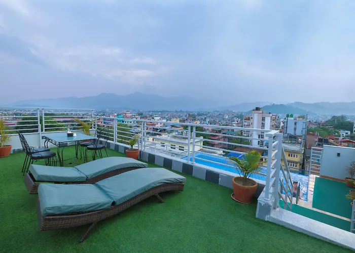 Divine Hotel 3*