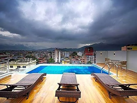 Hotel Divine